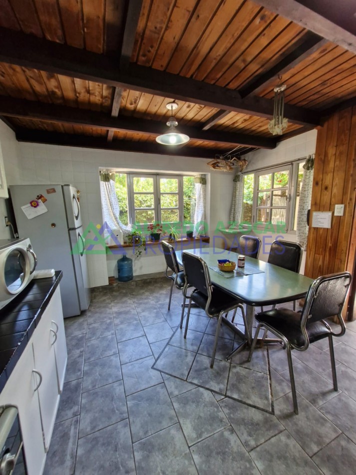 Barrio Los Abedules, Casa con terreno